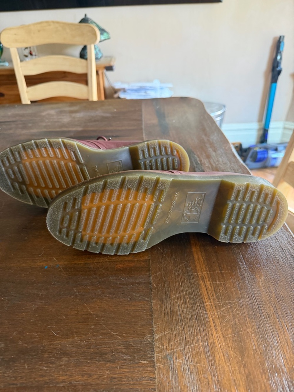 Dr. Martens Men's 3-Eye Derby in Burgundy - Picture 4 of 4